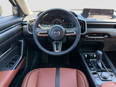 2026 Mazda CX-50 - Photo 17