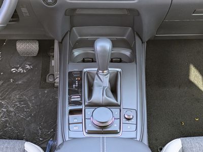 2026 Mazda CX-30 - Photo 18