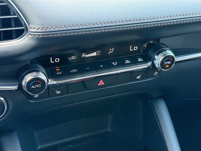 2026 Mazda Mazda3 Hatchback - Photo 32