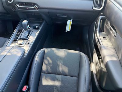 2026 Mazda CX-50 - Photo 18