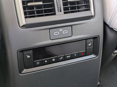 2026 Mazda CX-90 - Photo 16