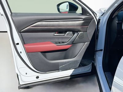 2026 Mazda CX-50 Hybrid — photo 22 view