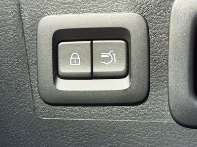 2026 Mazda CX-50 - Photo 13