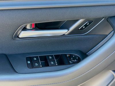 2026 Mazda CX-90 - Photo 25