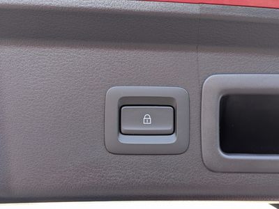 2026 Mazda CX-30 - Photo 12