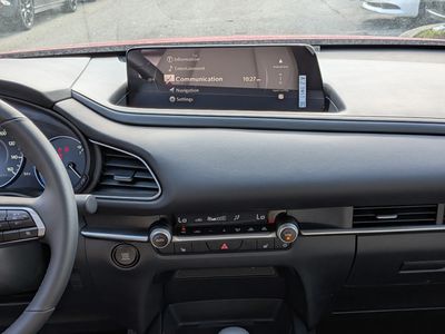2026 Mazda CX-30 - Photo 17