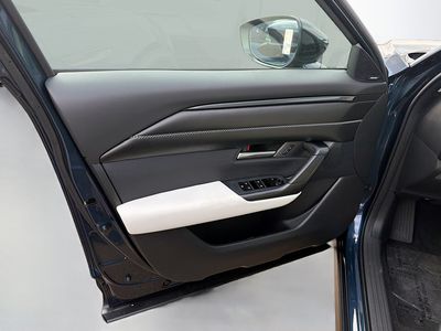2026 Mazda CX-50 - Photo 22