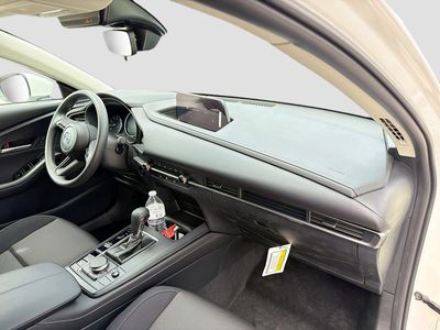 2026 Mazda CX-30 - Photo 13