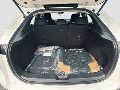 2026 Mazda CX-30 - Photo 12