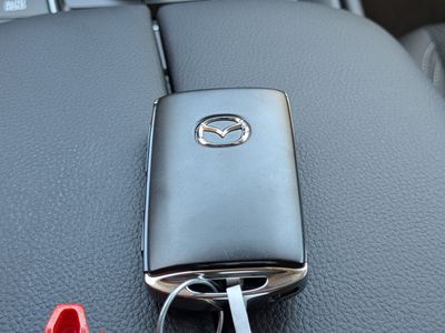 2026 Mazda CX-50 - Photo 32