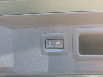 2026 Mazda CX-50 - Photo 12