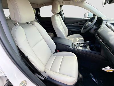 2026 Mazda CX-30 - Photo 14