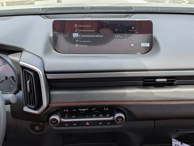 2026 Mazda CX-50 - Photo 20