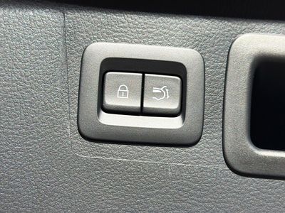 2026 Mazda CX-50 Hybrid — photo 13 view