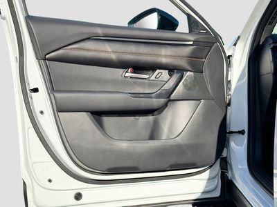 2026 Mazda CX-50 Hybrid — photo 22 view