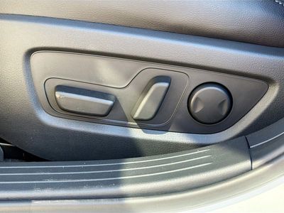 2026 Mazda CX-50 Hybrid — photo 25 view