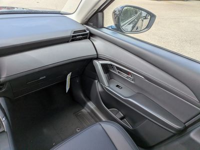 2026 Mazda CX-5 - Photo 17
