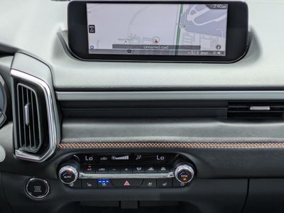 2026 Mazda CX-50 - Photo 16