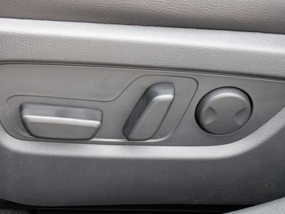 2026 Mazda CX-50 - Photo 18