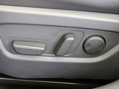 2026 Mazda CX-50 - Photo 18
