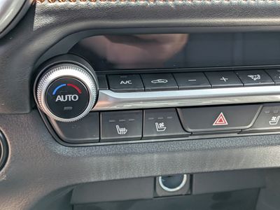 2026 Mazda CX-50 - Photo 26