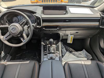 2026 Mazda CX-50 - Photo 13