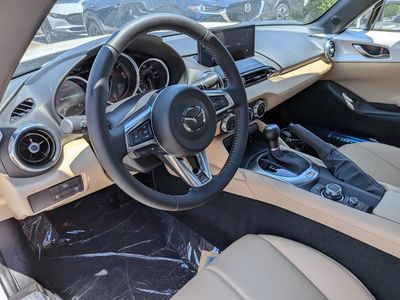 2026 Mazda MX-5 Miata - Photo 18