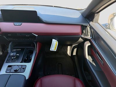 2026 Mazda CX-70 - Photo 18
