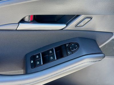2026 Mazda CX-30 - Photo 21