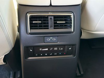 2026 Mazda CX-90 - Photo 21