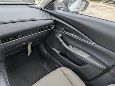 2026 Mazda CX-30 - Photo 15