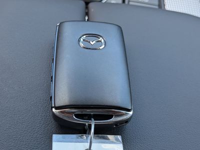 2026 Mazda CX-90 - Photo 35
