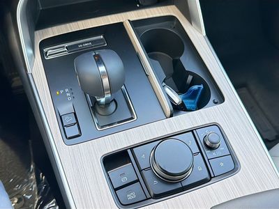 2026 Mazda CX-90 - Photo 31