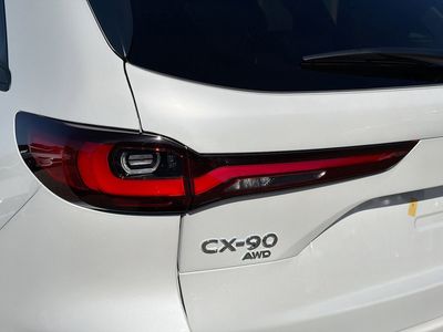 2026 Mazda CX-90 - Photo 10