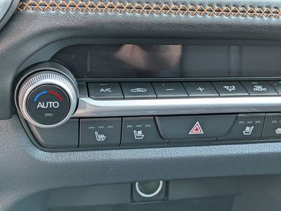 2026 Mazda CX-50 - Photo 26