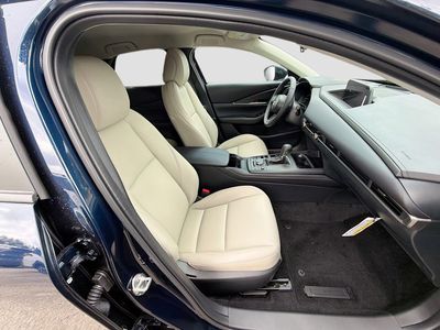 2026 Mazda CX-30 - Photo 14