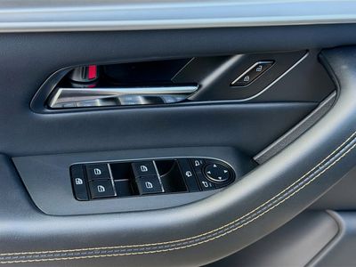 2026 Mazda CX-90 - Photo 25