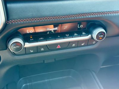 2026 Mazda CX-50 - Photo 34