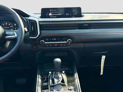 2026 Mazda CX-50 - Photo 19