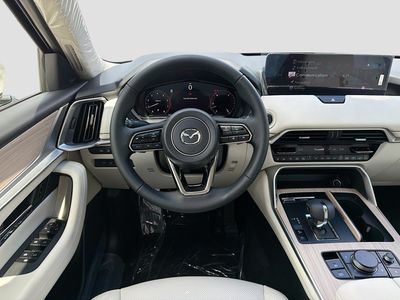 2026 Mazda CX-90 - Photo 18