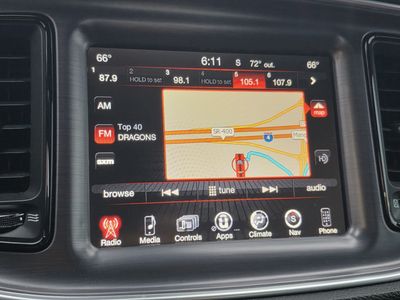 2015 Dodge Challenger - Photo 15