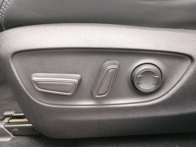2024 Toyota RAV4 - Photo 21