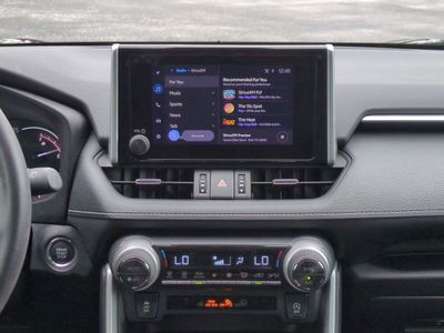 2024 Toyota RAV4 - Photo 19