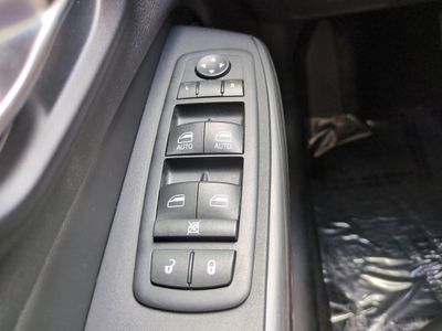 2016 Jeep Cherokee - Photo 26