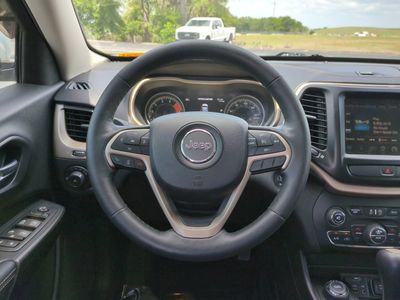 2016 Jeep Cherokee - Photo 16