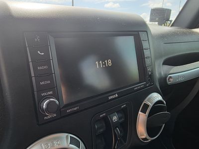 2017 Jeep Wrangler - Photo 17