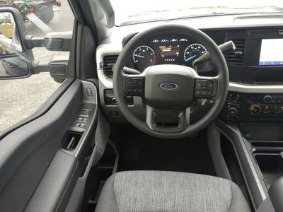 2026 Ford F-350SD - Photo 18