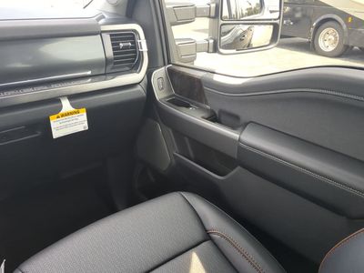 2026 Ford F-350SD - Photo 16