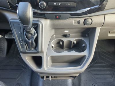 2025 Ford Transit-350 - Photo 19