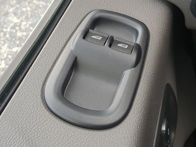 2025 Ford Transit-350 - Photo 26